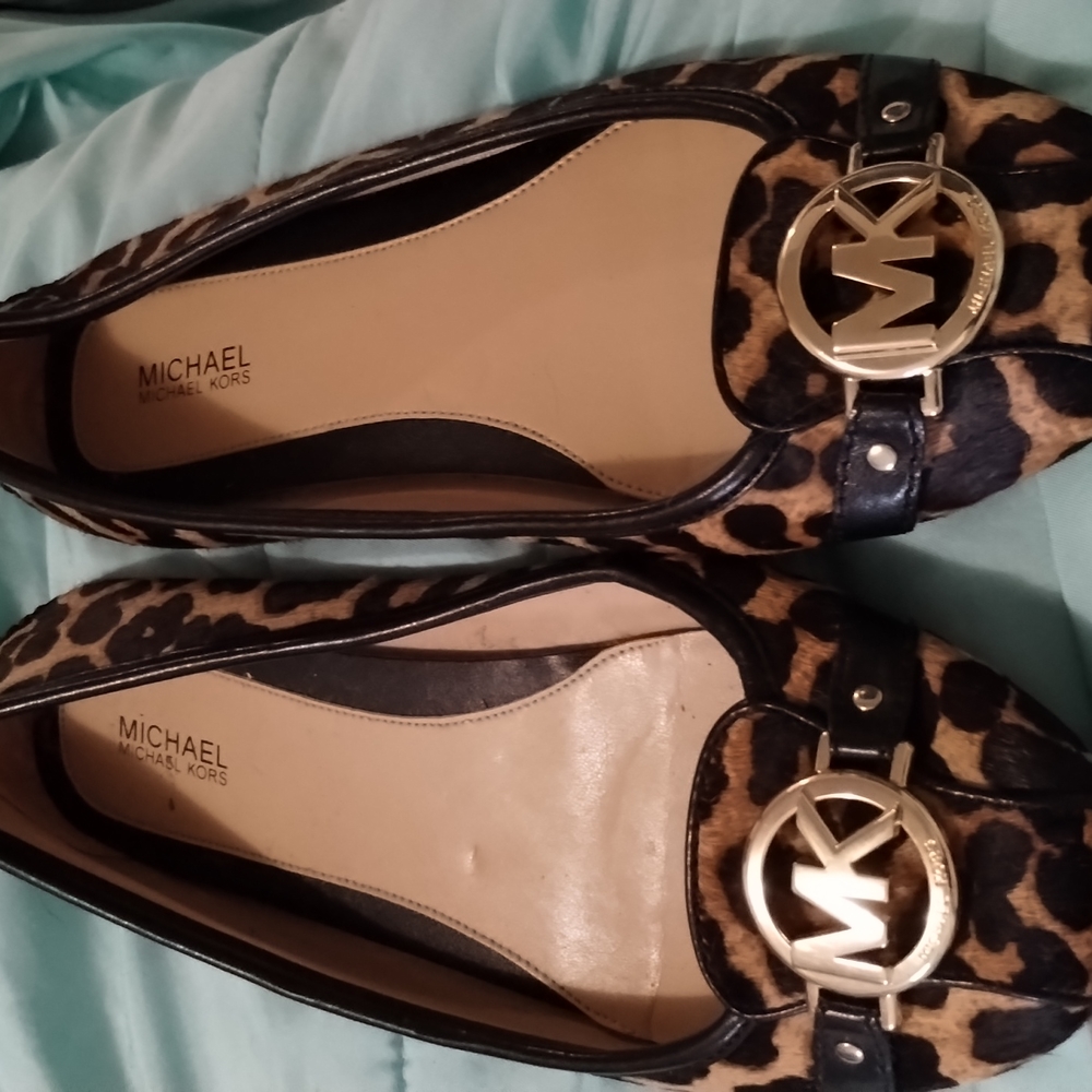 Michael Kors flats